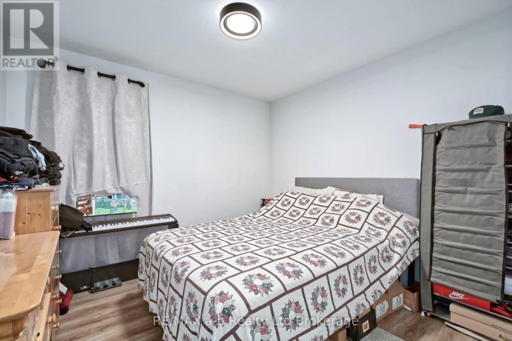 Photo 15 at 305 Robinson Street, Woodstock - South, Woodstock