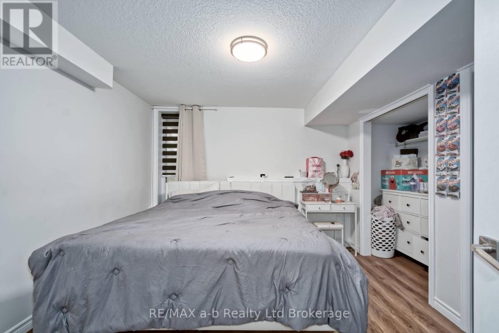 Photo 34 at 305 Robinson Street, Woodstock - South, Woodstock