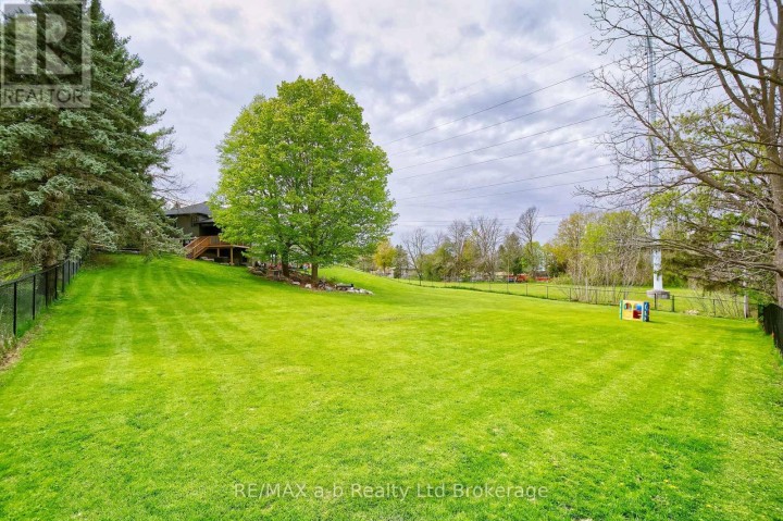 Photo 40 at 305 Robinson Street, Woodstock - South, Woodstock