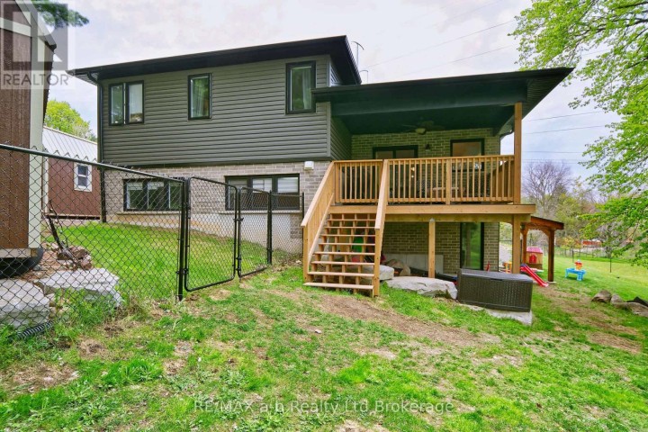 Photo 43 at 305 Robinson Street, Woodstock - South, Woodstock