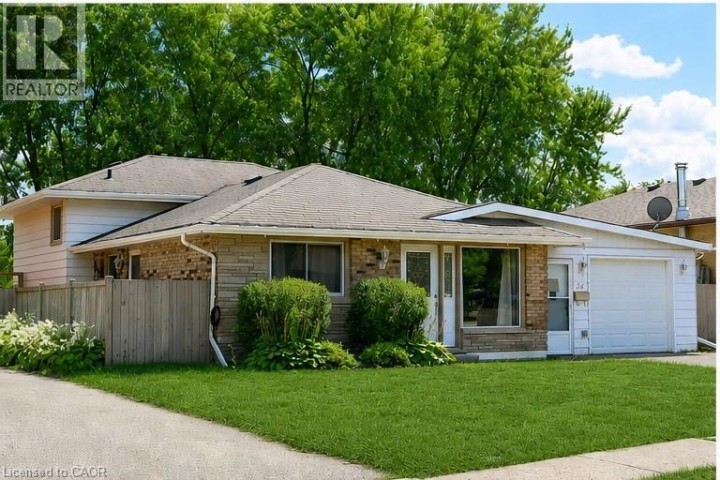 Photo 36 at 24 Oxford Street, Mayfair, Brantford
