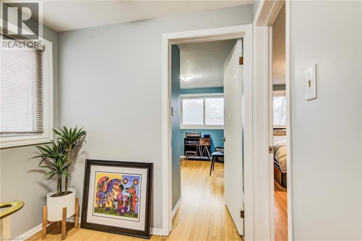 Photo 15 at 88 Westwood Drive, Uptown Waterloo / Westmount, Kitchener