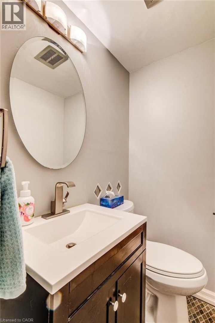 Photo 14 at 88 Westwood Drive, Uptown Waterloo / Westmount, Kitchener