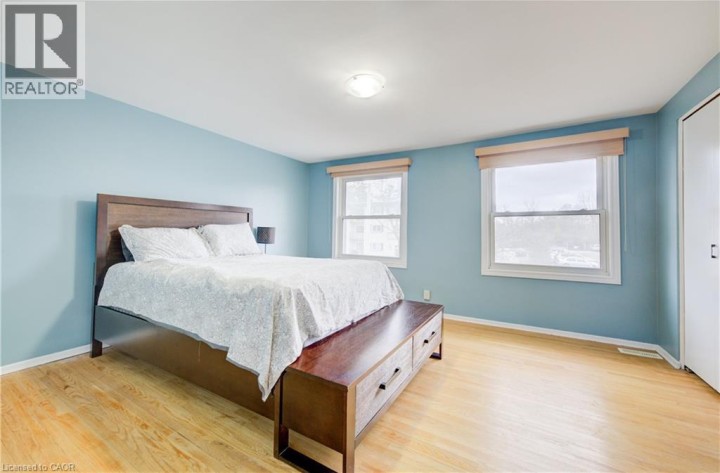 Photo 19 at 88 Westwood Drive, Uptown Waterloo / Westmount, Kitchener