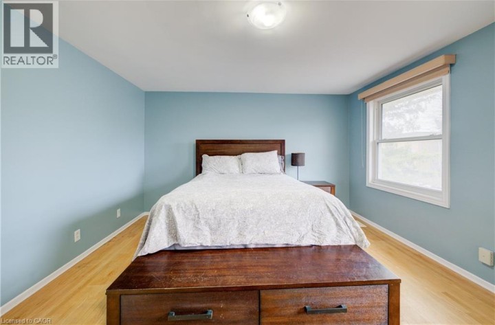 Photo 17 at 88 Westwood Drive, Uptown Waterloo / Westmount, Kitchener