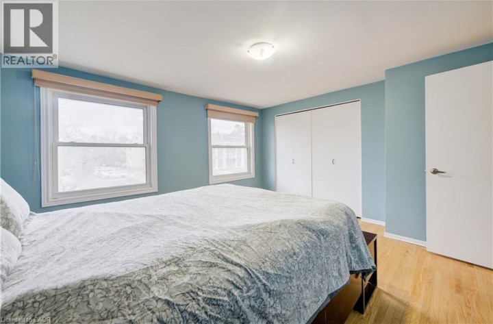 Photo 18 at 88 Westwood Drive, Uptown Waterloo / Westmount, Kitchener