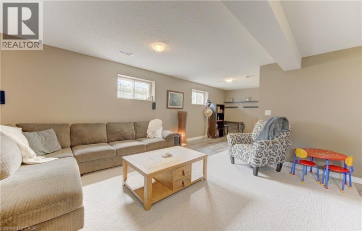 Photo 20 at 108 Oprington Court, Beechwood Forest / Highland W., Kitchener