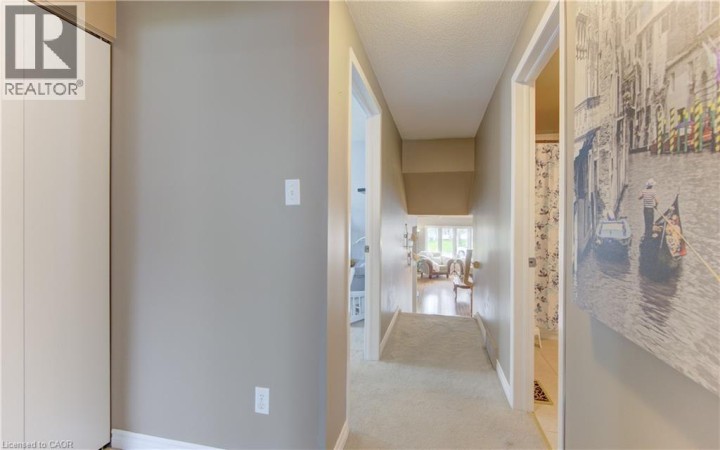Photo 26 at 108 Oprington Court, Beechwood Forest / Highland W., Kitchener