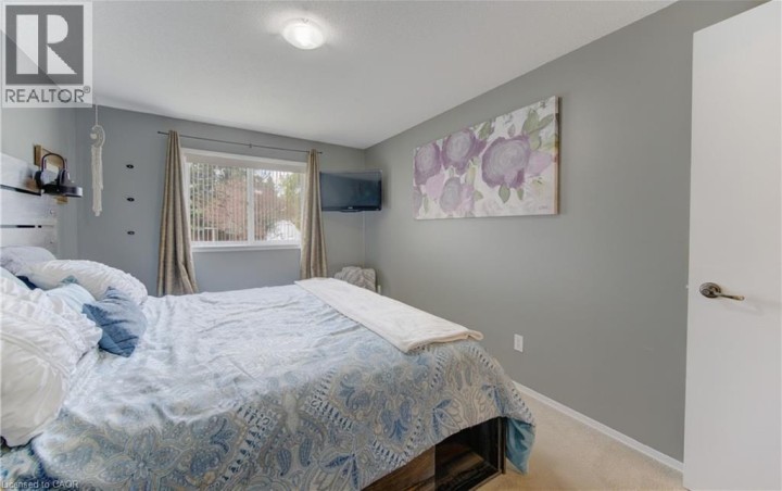 Photo 29 at 108 Oprington Court, Beechwood Forest / Highland W., Kitchener