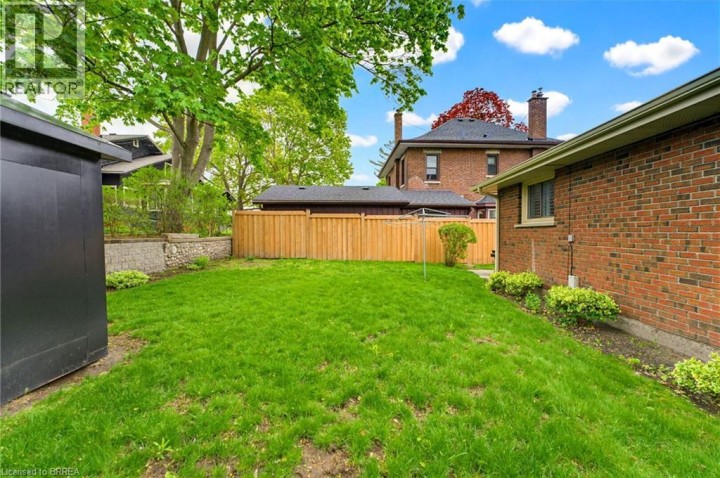 Photo 36 at 28 Ridgewood Drive, Abigail / Lyons, Brantford