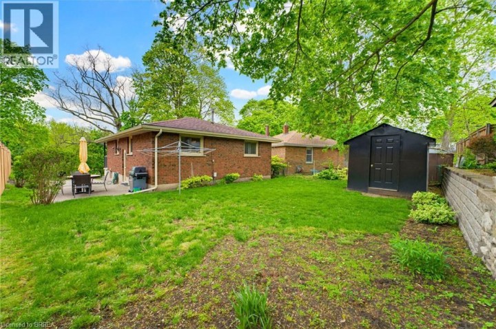 Photo 34 at 28 Ridgewood Drive, Abigail / Lyons, Brantford