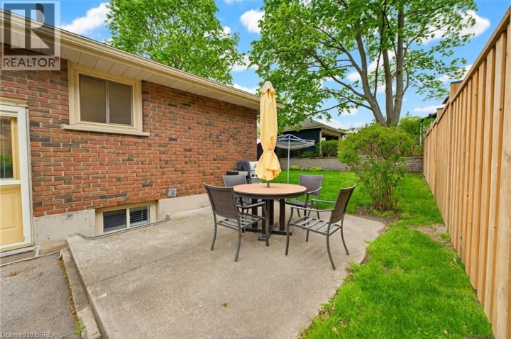 Photo 40 at 28 Ridgewood Drive, Abigail / Lyons, Brantford