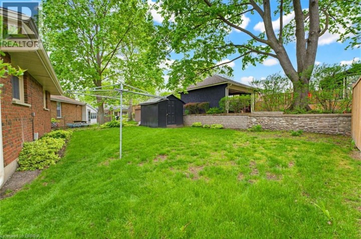 Photo 33 at 28 Ridgewood Drive, Abigail / Lyons, Brantford