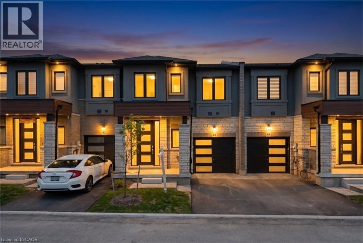 Photo 1 at 43 - 155 Equestrian Way, Maple Grove, Riverbank, Royal Oak, Cambridge