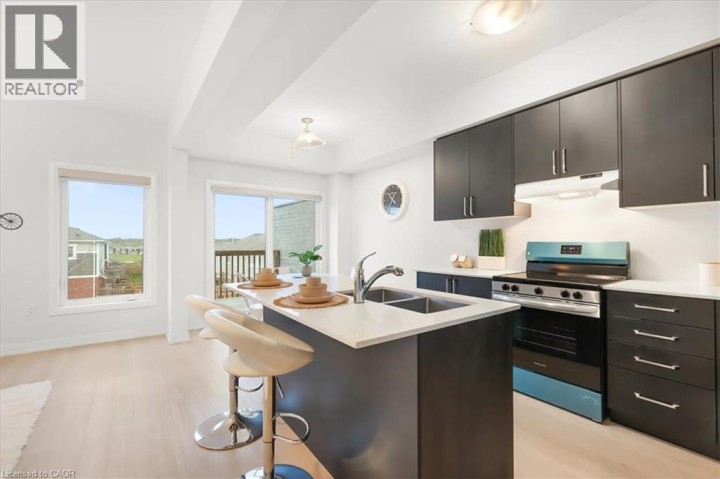 Photo 6 at 43 - 155 Equestrian Way, Maple Grove, Riverbank, Royal Oak, Cambridge