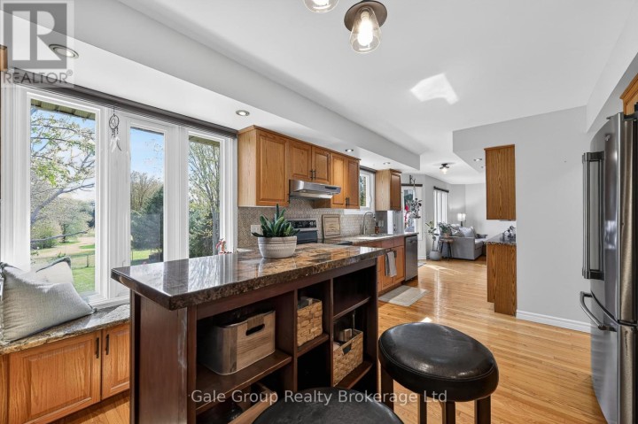 Photo 11 at 89 Lindsay Road, Woodstock - South, Woodstock