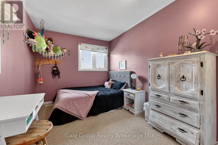 Photo 23 at 89 Lindsay Road, Woodstock - South, Woodstock