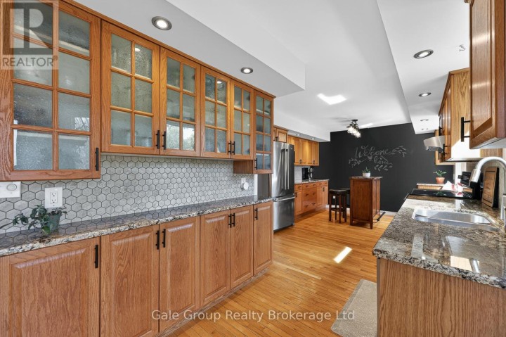 Photo 9 at 89 Lindsay Road, Woodstock - South, Woodstock