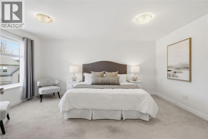 Photo 14 at 22 - 110 Fergus Avenue, Stanley Park / Centreville, Kitchener