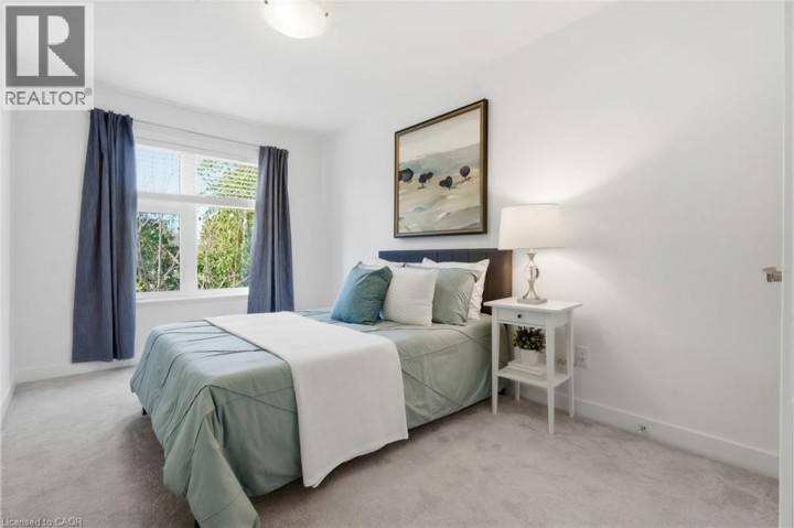 Photo 18 at 22 - 110 Fergus Avenue, Stanley Park / Centreville, Kitchener