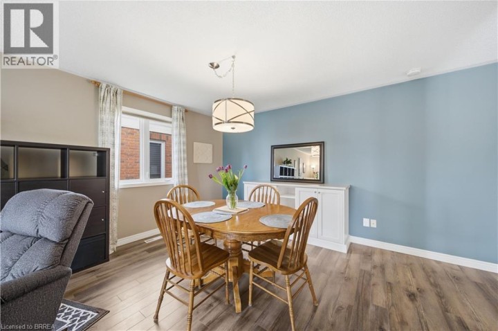 Photo 10 at 38 Cardinal Drive, Woodstock - North, Woodstock