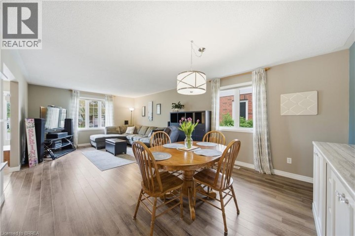 Photo 9 at 38 Cardinal Drive, Woodstock - North, Woodstock