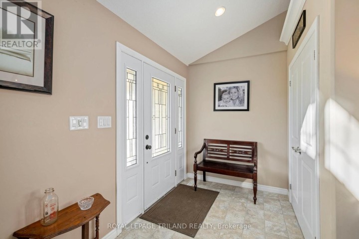 Photo 6 at 38 Fulton Street, Vienna, Bayham