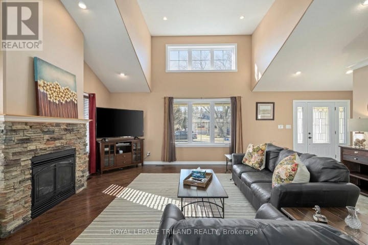 Photo 7 at 38 Fulton Street, Vienna, Bayham