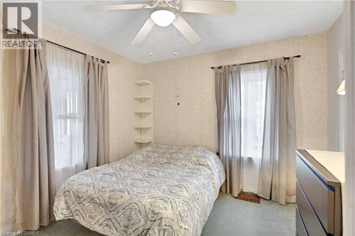 Photo 18 at 140 Terrace Hill Street, Terrace Hill, Brantford