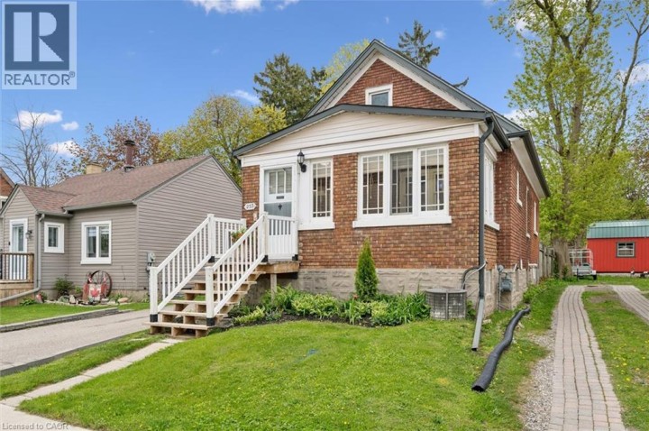 Photo 3 at 237 S Borden Avenue, Downtown / Rockway / S. Ward, Kitchener