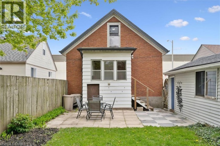 Photo 35 at 237 S Borden Avenue, Downtown / Rockway / S. Ward, Kitchener