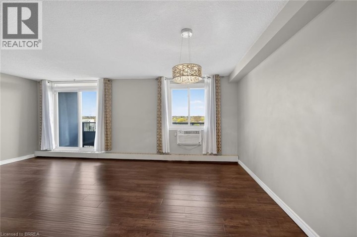Photo 15 at 902 - 640 West Street, Brier Park, Brantford