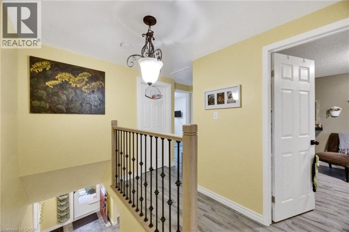 Photo 19 at 220 Rosebank Place, Laurentian Hills / Country Hills W, Kitchener