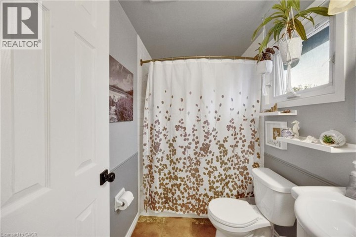 Photo 29 at 220 Rosebank Place, Laurentian Hills / Country Hills W, Kitchener