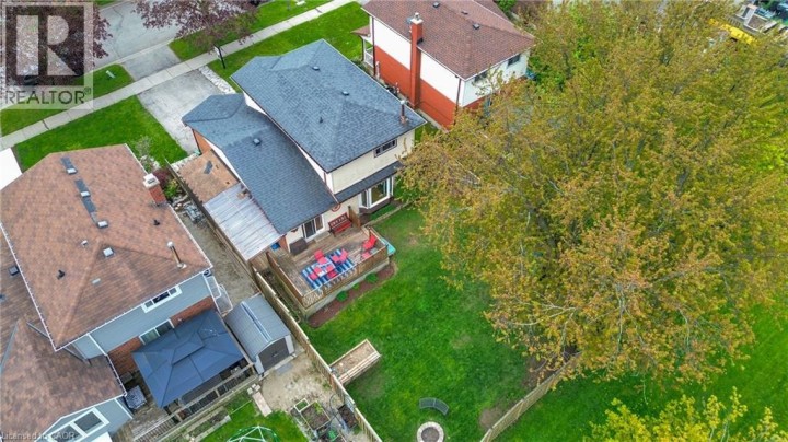 Photo 35 at 220 Rosebank Place, Laurentian Hills / Country Hills W, Kitchener