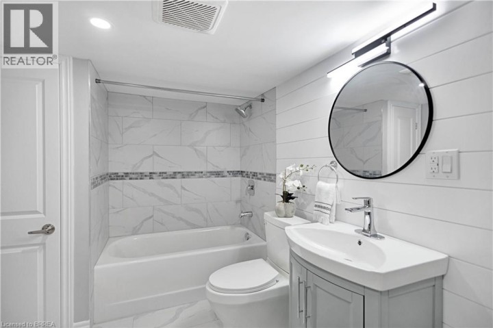 Photo 33 at 290 Park Avenue, East Ward, Brantford