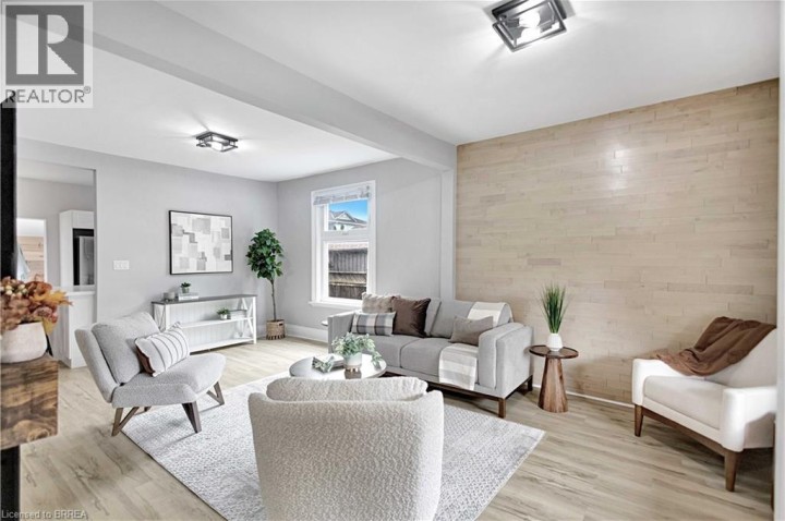 Photo 6 at 290 Park Avenue, East Ward, Brantford