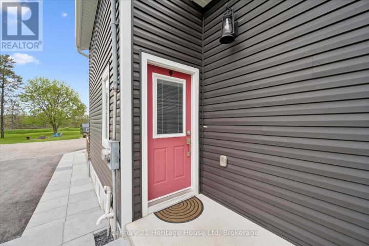 Photo 8 at 584077 Beachville Road, Centreville, South-West Oxford