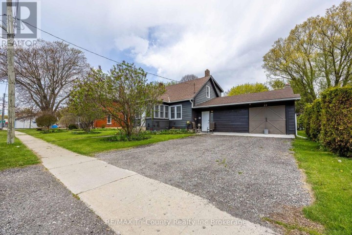 Photo 2 at 33 Wellington Street, Port Burwell, Bayham