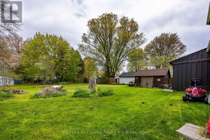 Photo 27 at 33 Wellington Street, Port Burwell, Bayham