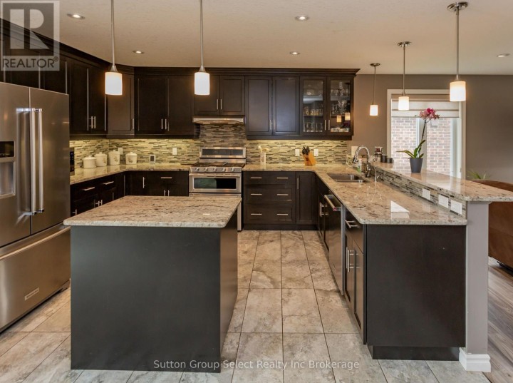 Photo 11 at 86 Walker Road, Ingersoll - South, Ingersoll