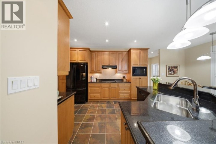Photo 10 at 74 Franklin Street, Henderson, Brantford