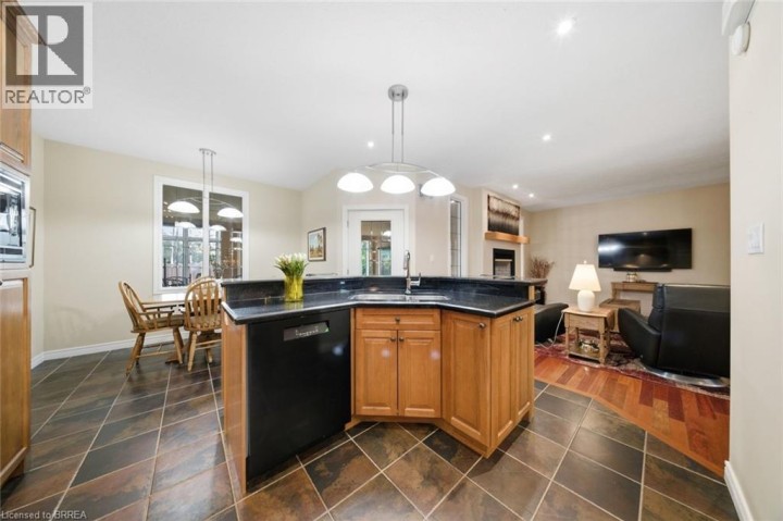 Photo 12 at 74 Franklin Street, Henderson, Brantford