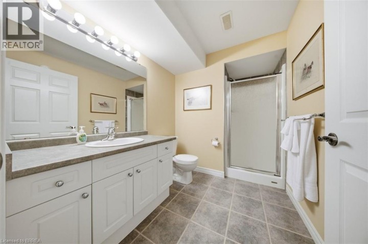 Photo 31 at 74 Franklin Street, Henderson, Brantford