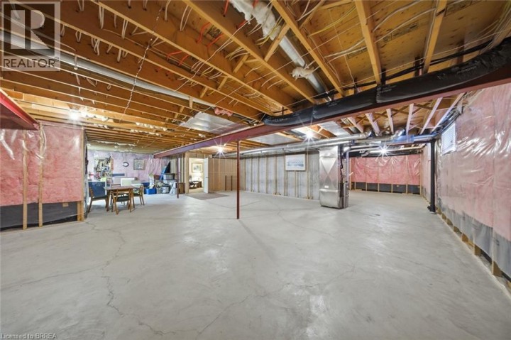 Photo 32 at 74 Franklin Street, Henderson, Brantford