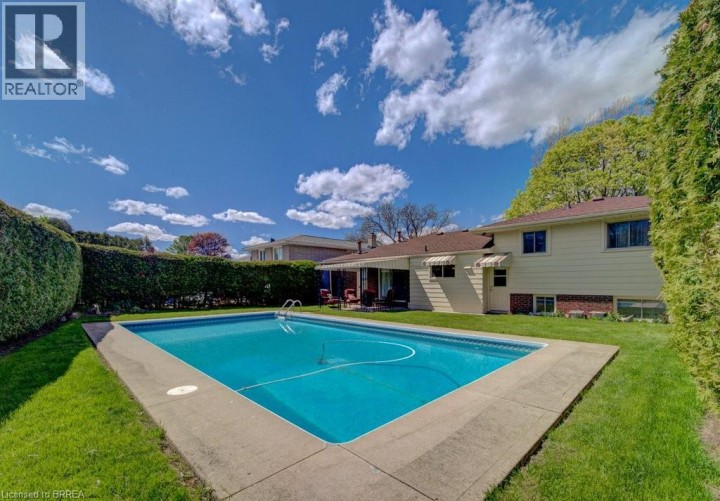 Photo 47 at 11 Pippin Drive, Brier Park, Brantford