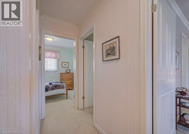 Photo 22 at 11 Pippin Drive, Brier Park, Brantford