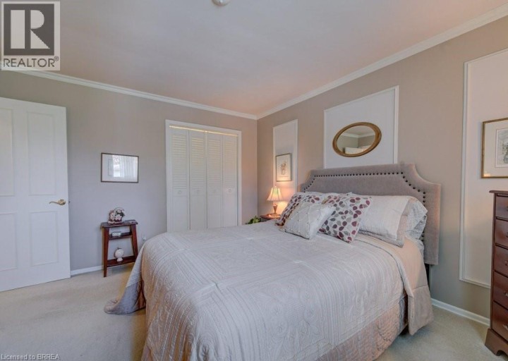 Photo 24 at 11 Pippin Drive, Brier Park, Brantford