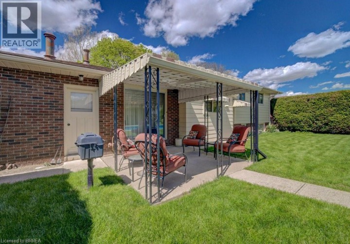 Photo 50 at 11 Pippin Drive, Brier Park, Brantford