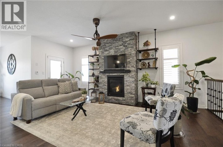 Photo 13 at 324 Fairway Road, Woodstock - North, Woodstock